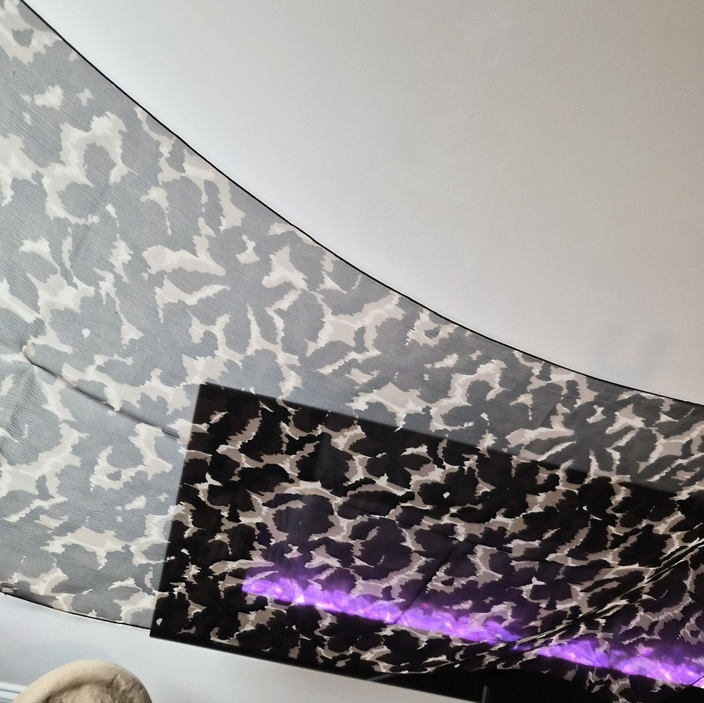 ​Ann Taylor Animal Print Lightweight Sheer Scarf - Neutral Leopard/Cheetah - Picture 5 of 6